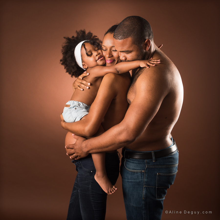 photographe famille studio, séance photo grossesse, shooting famille grossesse
