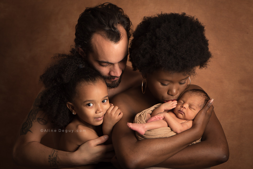 photographe bebe metisse, photographe nouveau ne paris, aline deguy, photographe ethnique, bebe africain