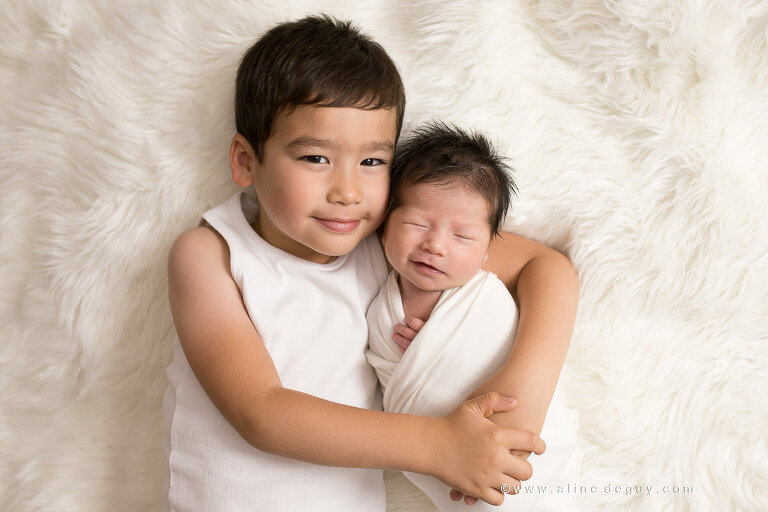 Seance Photo Nouveau Ne En Famille Aline Deguy Photographe