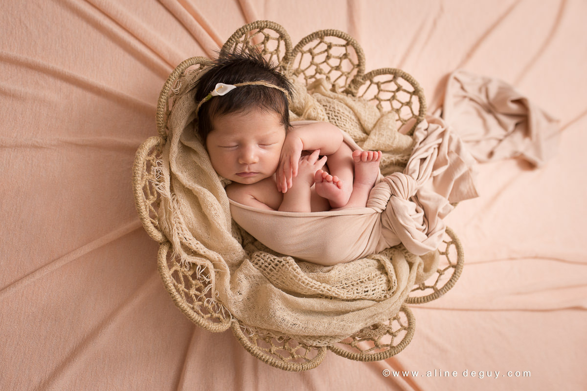 Seance Photo Nouveau Ne En Famille Aline Deguy Photographe Seance Photo Nouveau Ne En Famille Aline Deguy Photographe