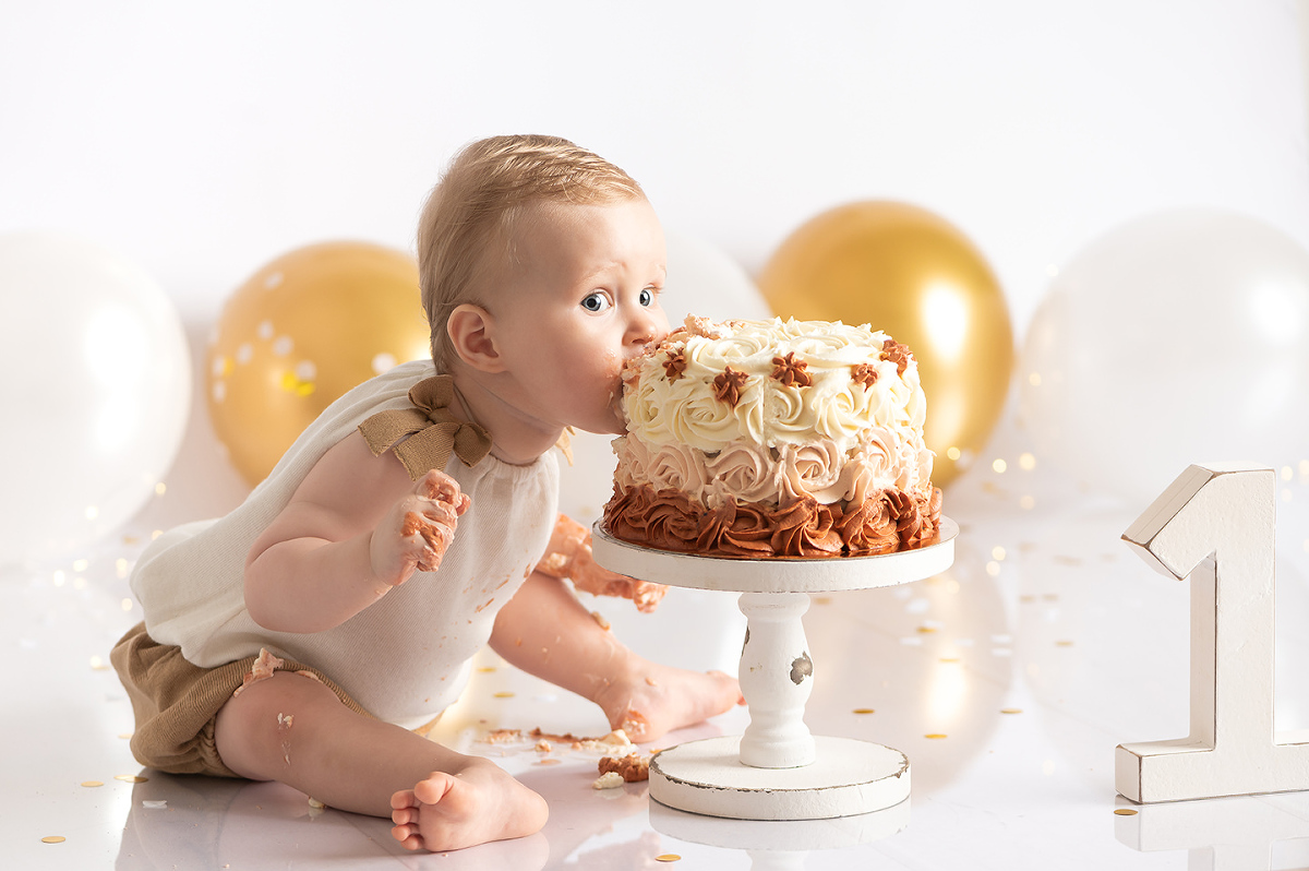 Photographe anniversaire bebe, Aline Deguy Photographe bebe paris, smash the cake bebe